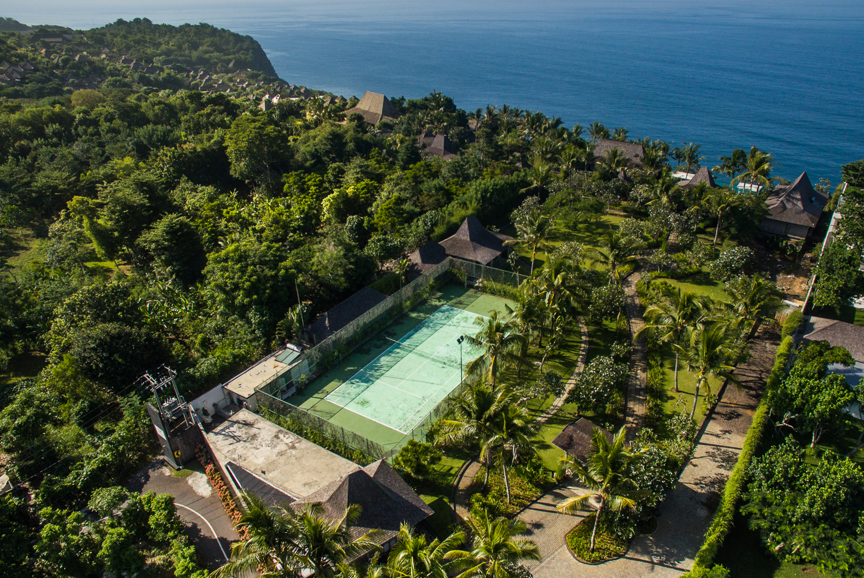 Pool, garden, villa layout, beach, ocean, and Pecatu and Uluwatu Bali views