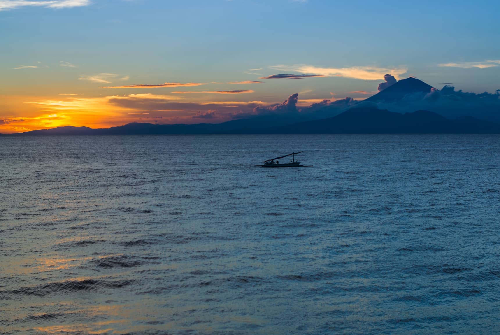Professional photos of sunsets in Bali Indonesia - Bali from Lombok