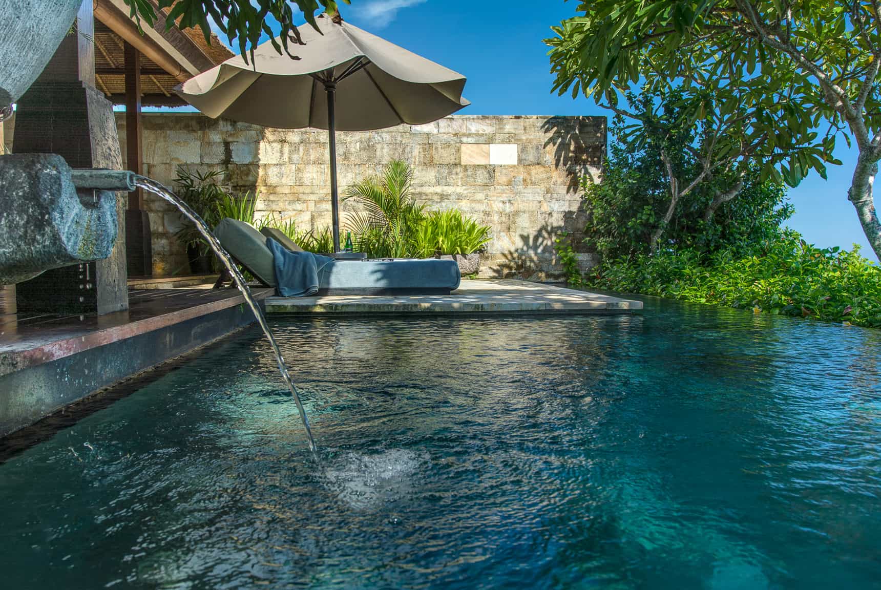 Bulgari - Uluwatu, Bali Indonesia (Bali hotel photography by master photographer Rick Carmichael of LuxViz)