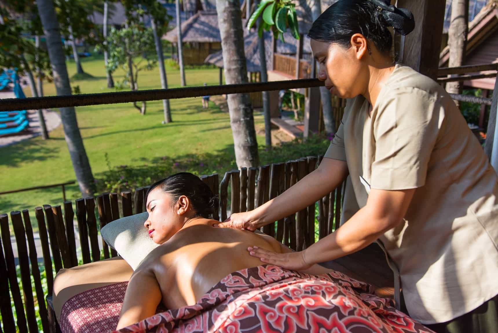 Jeeva Klui - Mangsit, Lombok Indonesia (Bali hotel photography by master photographer Rick Carmichael of LuxViz)