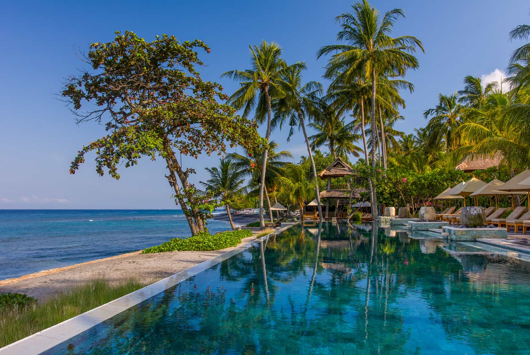 Qunci Villas - Mangsit, Lombok Indonesia (Bali hotel photography by master photographer Rick Carmichael of LuxViz)