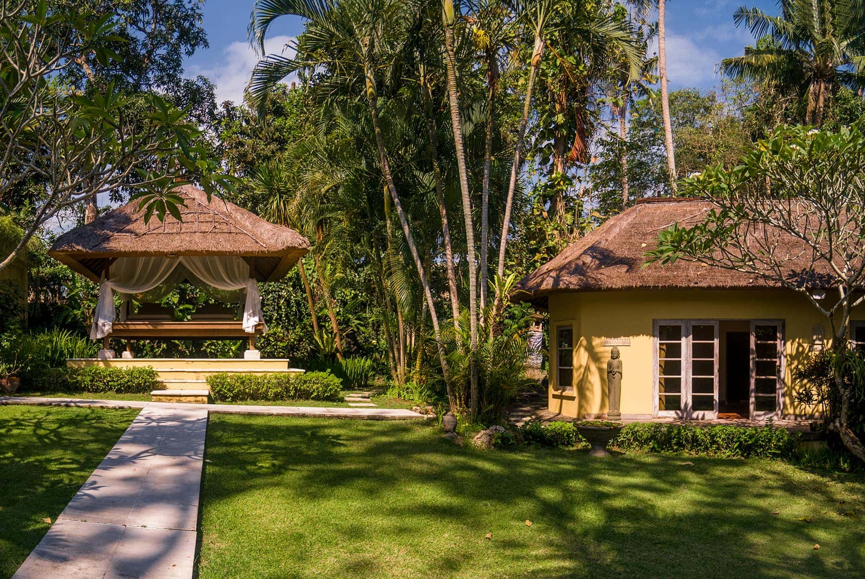Villa Banyan Estate - Umalas, Bali Indonesia (Bali villa photography by master photographer Rick Carmichael of LuxViz)