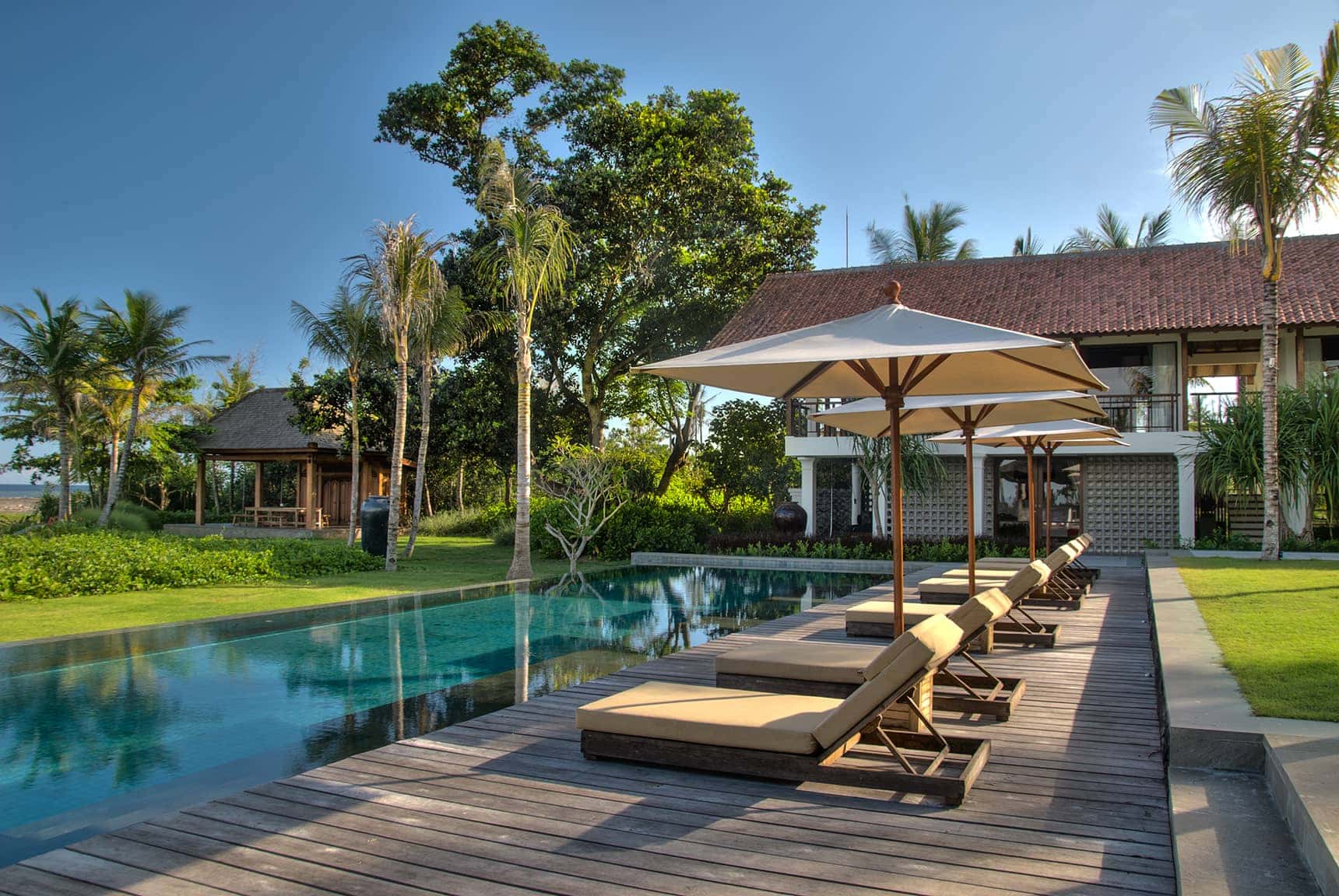 Jeeva Saba - Pantai Saba, Bali Indonesia (Bali villa photography by master photographer Rick Carmichael of LuxViz)