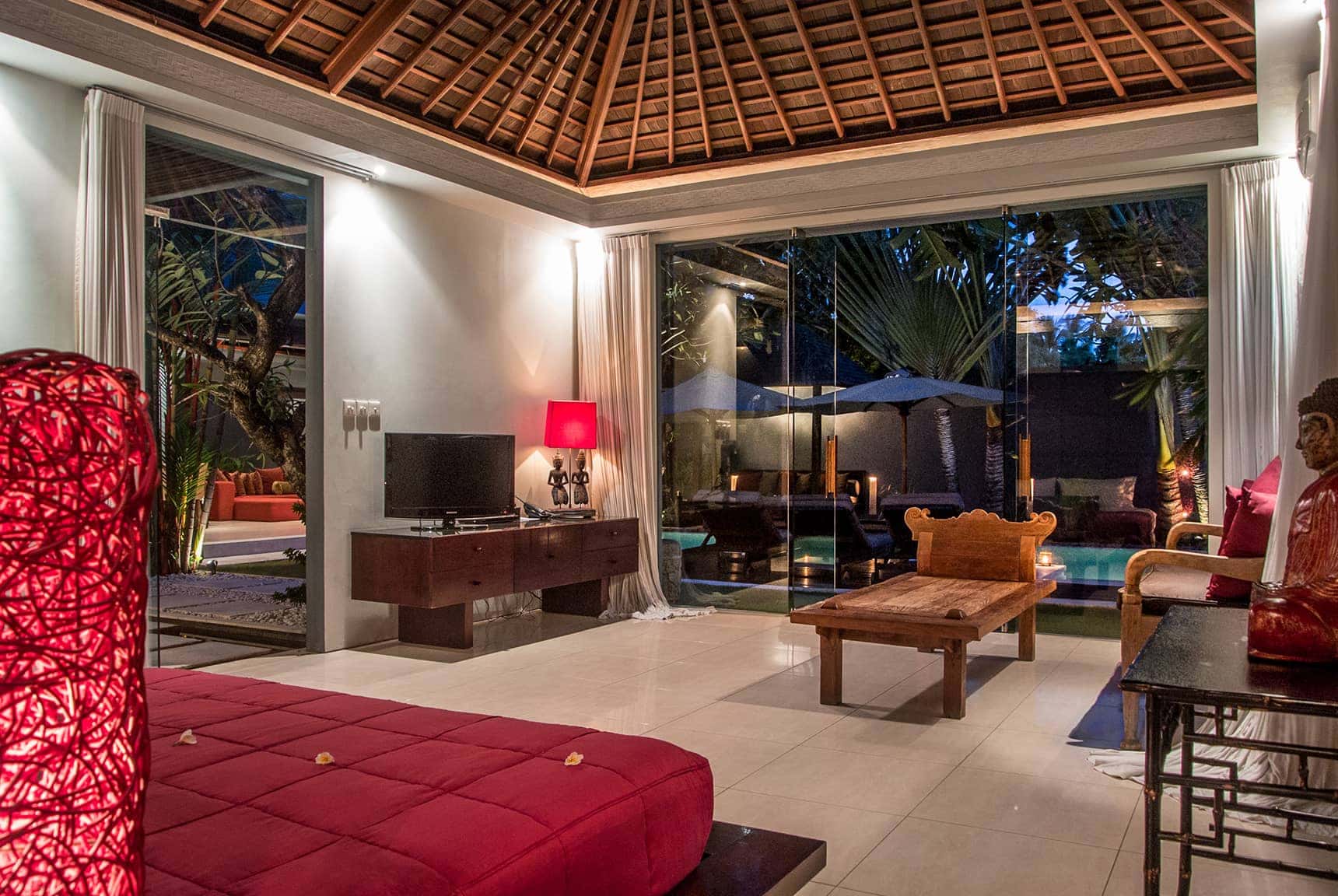 Kembali Villas - Canggu, Bali Indonesia (Bali villa photography by master photographer Rick Carmichael of LuxViz)