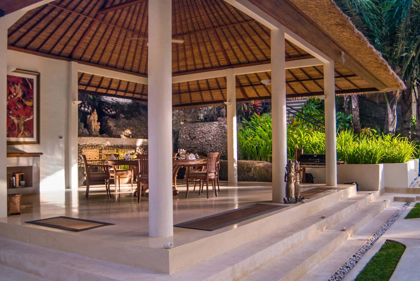 Villa Kembali - Canggu, Bali Indonesia (Bali villa photography by master photographer Rick Carmichael of LuxViz)