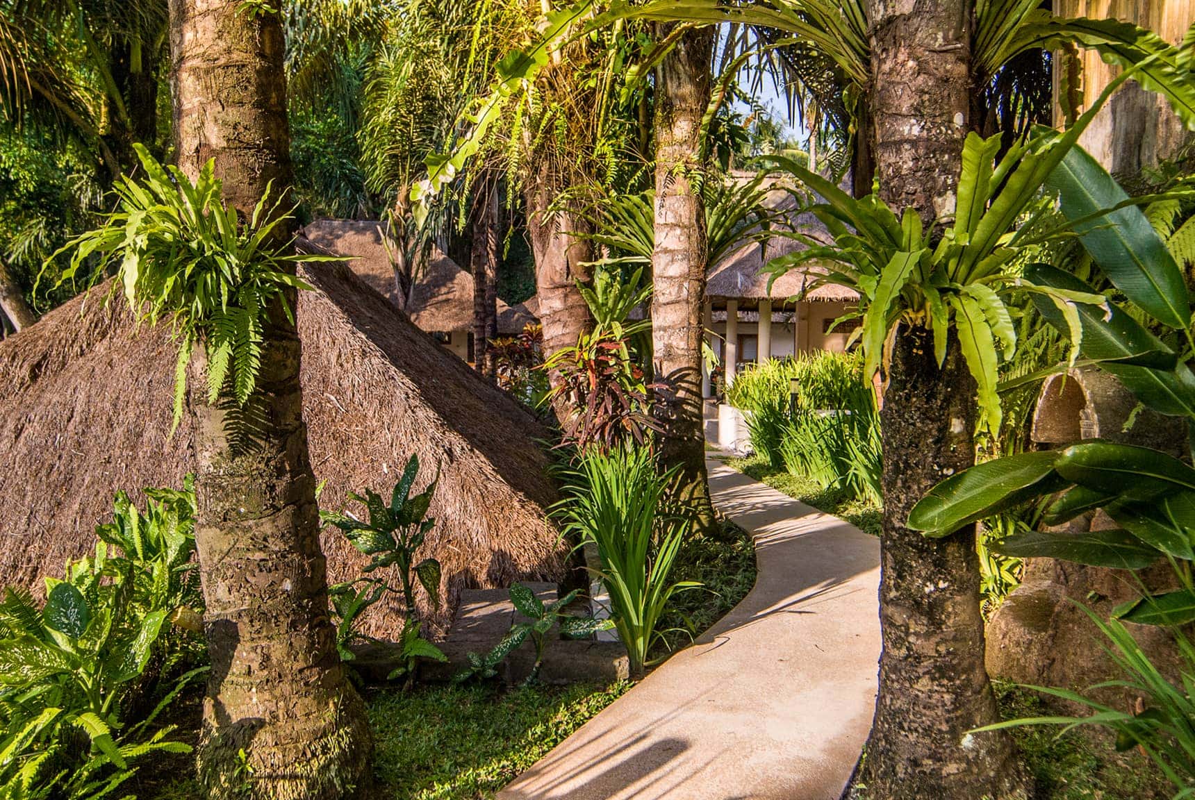 Villa Kembali - Canggu, Bali Indonesia (Bali villa photography by master photographer Rick Carmichael of LuxViz)